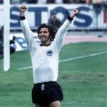 Urutan Pemain Sepak Bola Legendaris Terkenal Seluruh Dunia